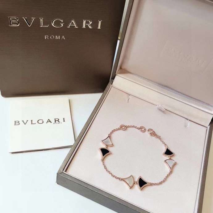 Picture of Bvlgari Bracelet _SKUBvlgariBracelet05cly66727